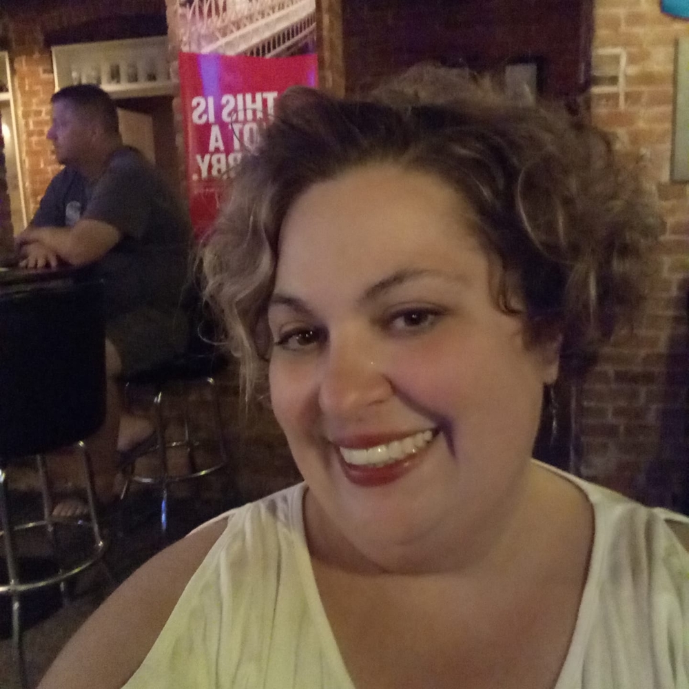 Meet your Posher, Elizabeth